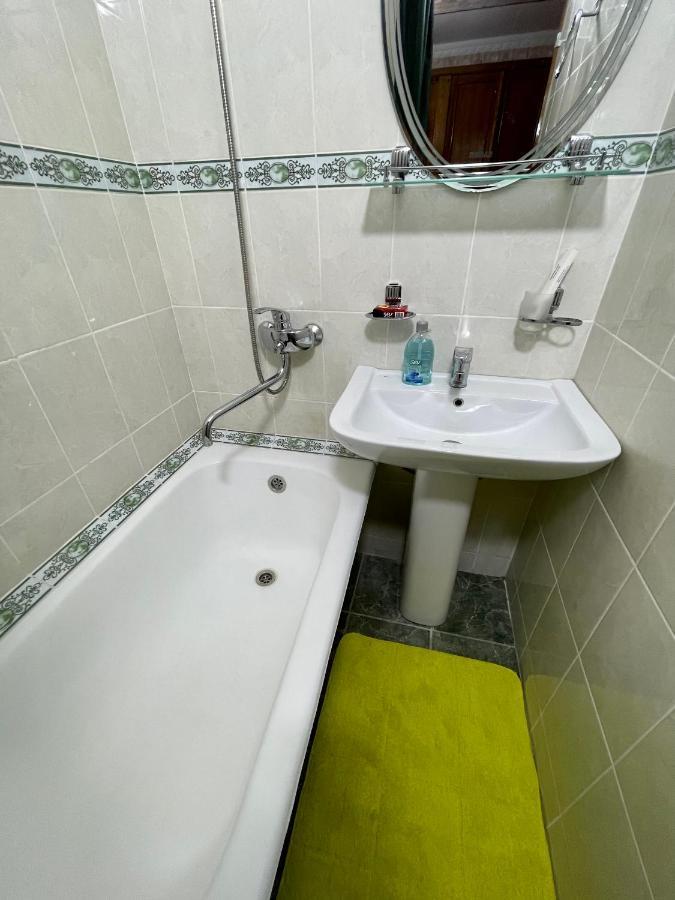Classic C1 Apartment In The Center With 4 Rooms Taškent Exteriér fotografie