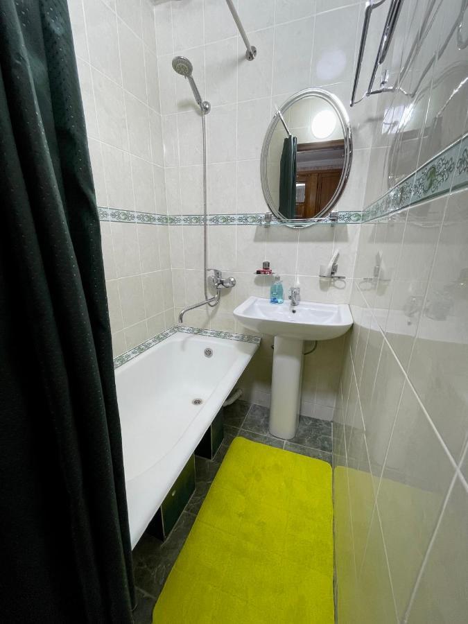 Classic C1 Apartment In The Center With 4 Rooms Taškent Exteriér fotografie